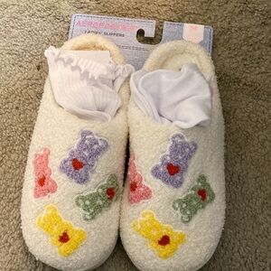 Aeropostale Women's Slippers with Multicolor Bear Accents